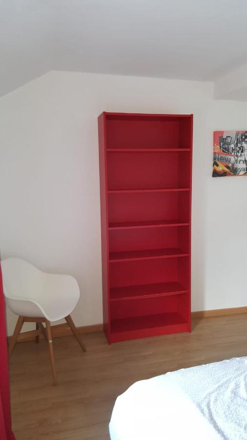 Central Red Apartment Brussels Ngoại thất bức ảnh